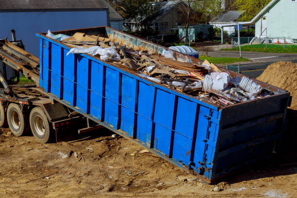 Best Construction Debris Removal  in Canadian Lakes, MI